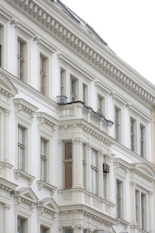 Getreidemarkt 10 Serviced Apartments فيينا المظهر الخارجي الصورة