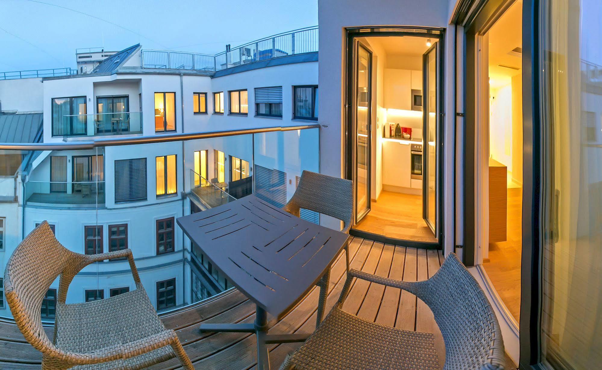 Getreidemarkt 10 Serviced Apartments فيينا المظهر الخارجي الصورة