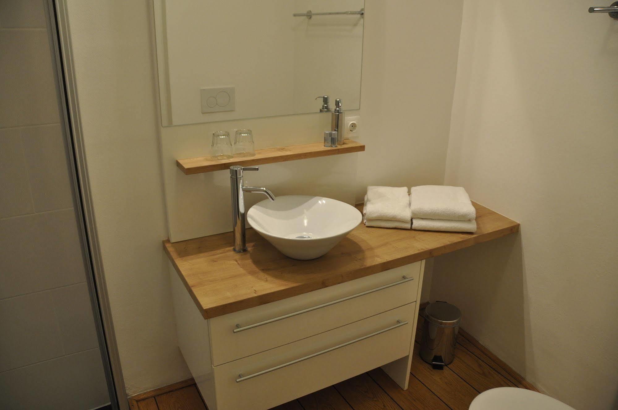 Getreidemarkt 10 Serviced Apartments فيينا المظهر الخارجي الصورة
